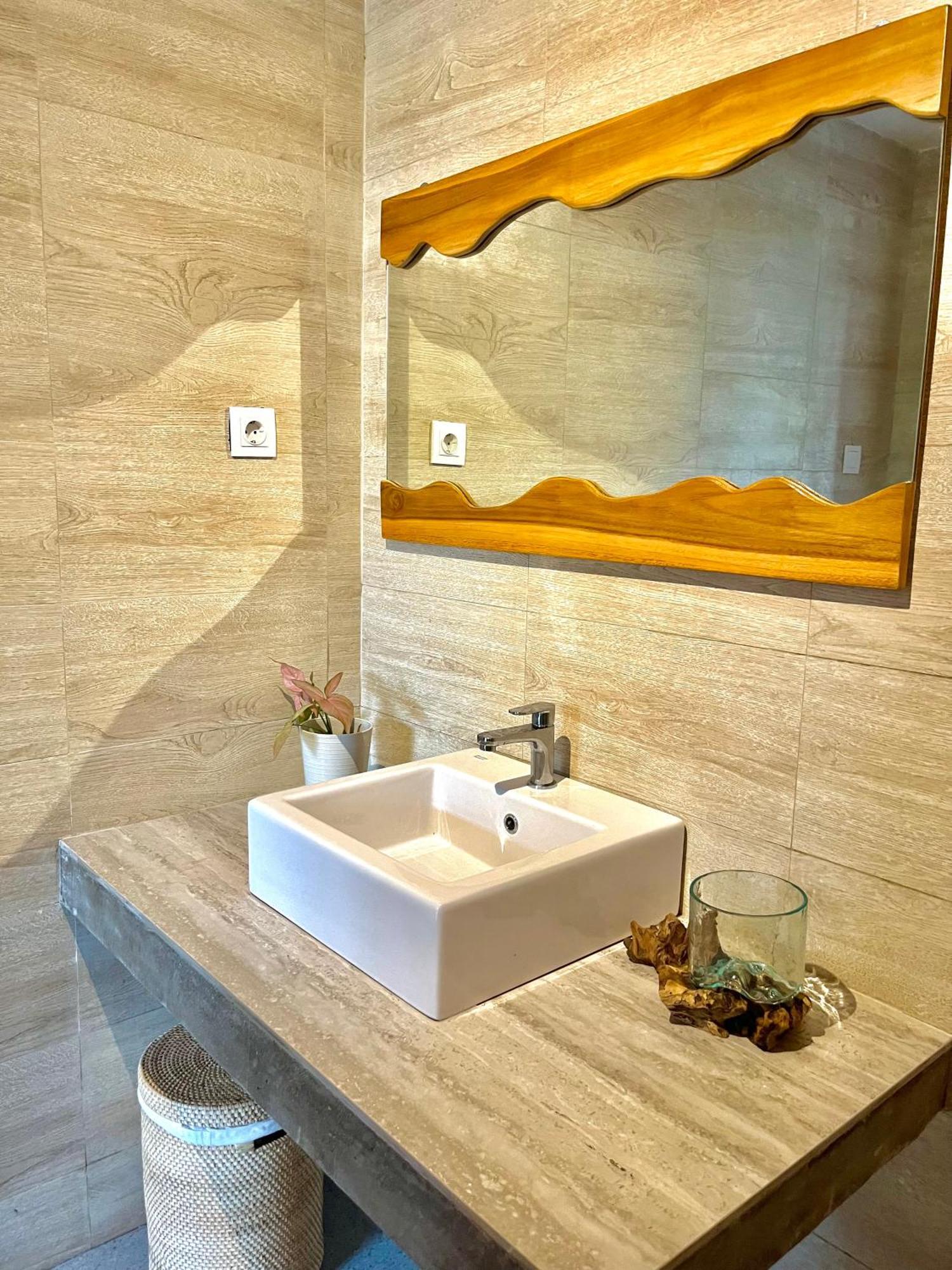 Hotel Ila Gaia Bali Canggu Exteriér fotografie